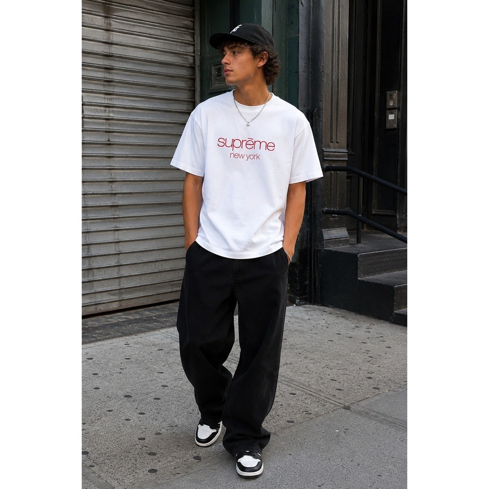 Supreme New York Embroidered Logo T-Shirt White Red Script Mens Medium Portugal
